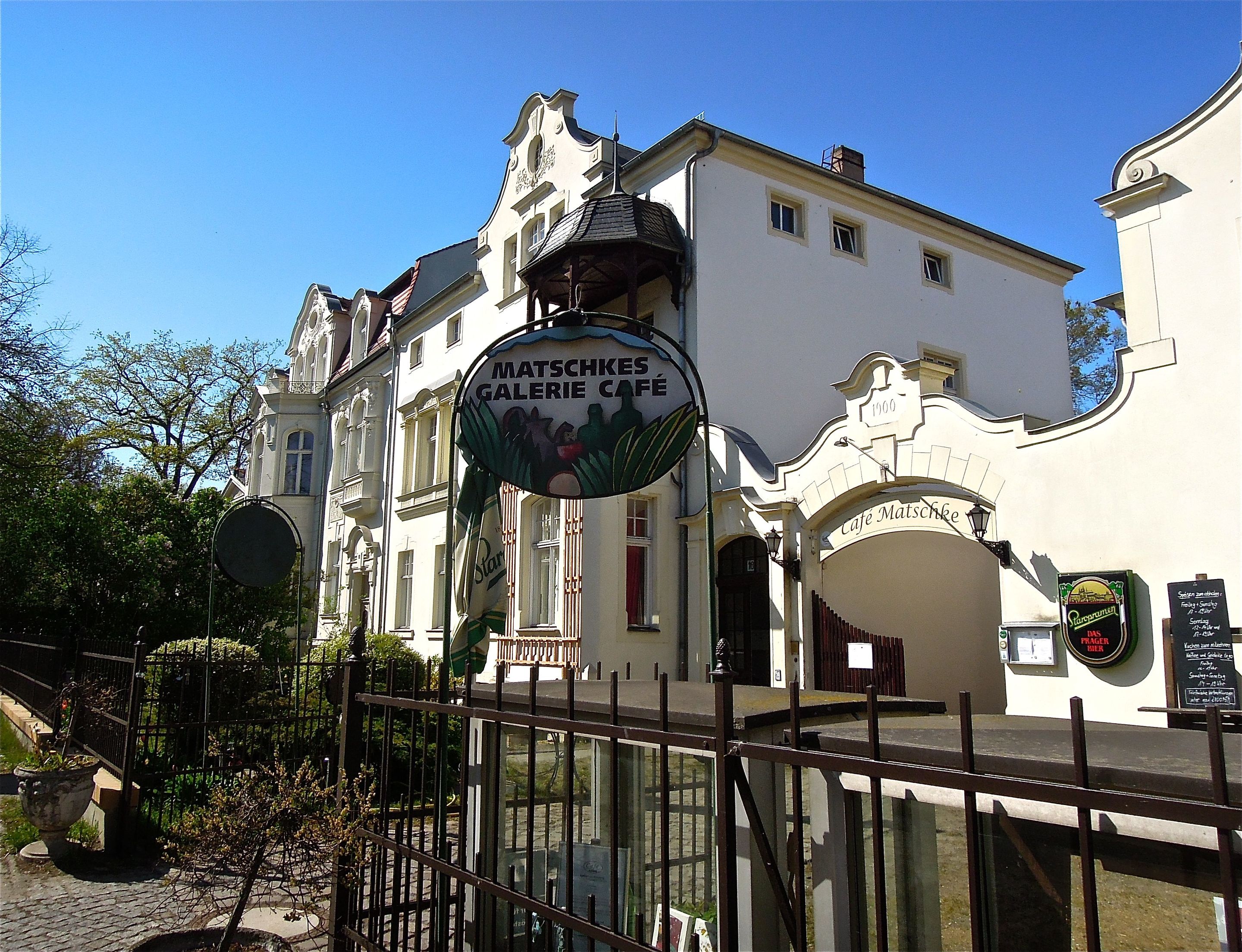 Café Matschke at the New Garden